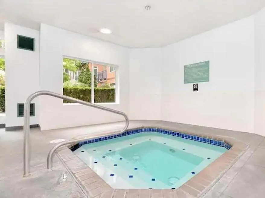 Apartment Space Needle Downtown Modern Top Story Penthouse Seattle United States